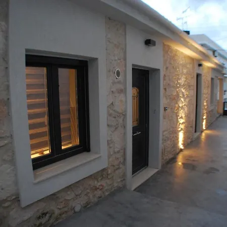 Irene's Garden Apartment Perama (Crete)