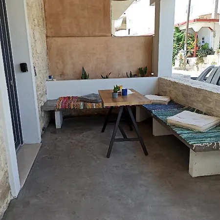 Διαμέρισμα Irene's Garden Πέραμα